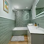 Centrico Con Parking Privado Vigo
