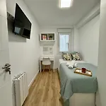 Centrico Con Parking Privado Apartment Vigo