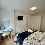 Centrico Con Parking Privado * Vigo